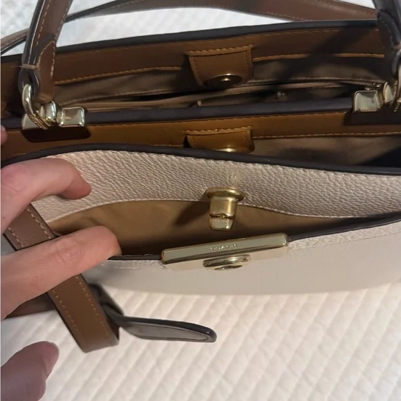 Coach Cream and Brown Women's Bag Set - Picture 7 of 14